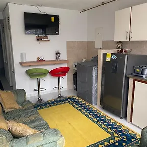 Apartamento Acogedor Pequeno E Independiente, Bogotá
